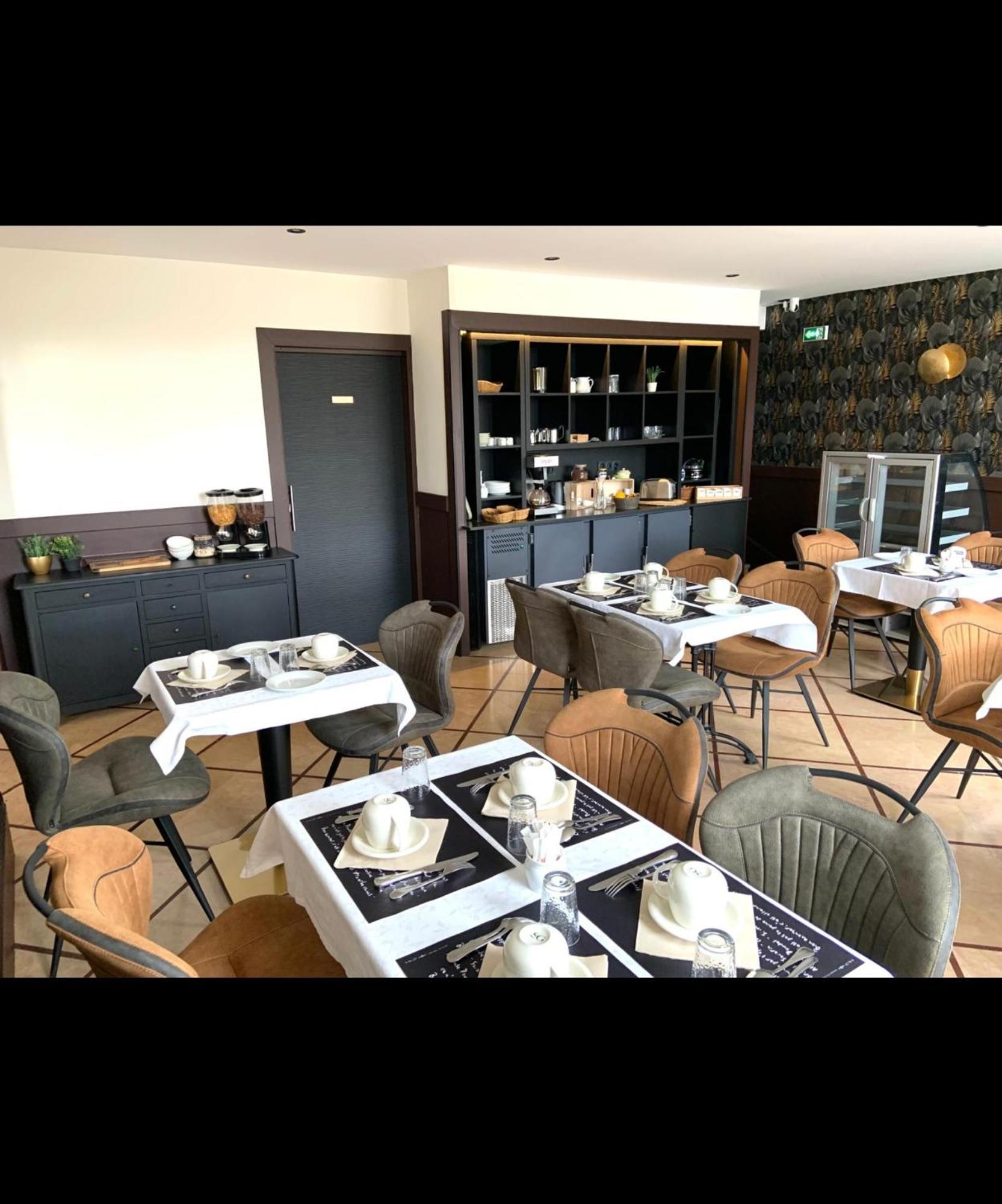 罗斯涅 海军客栈酒店 外观 照片